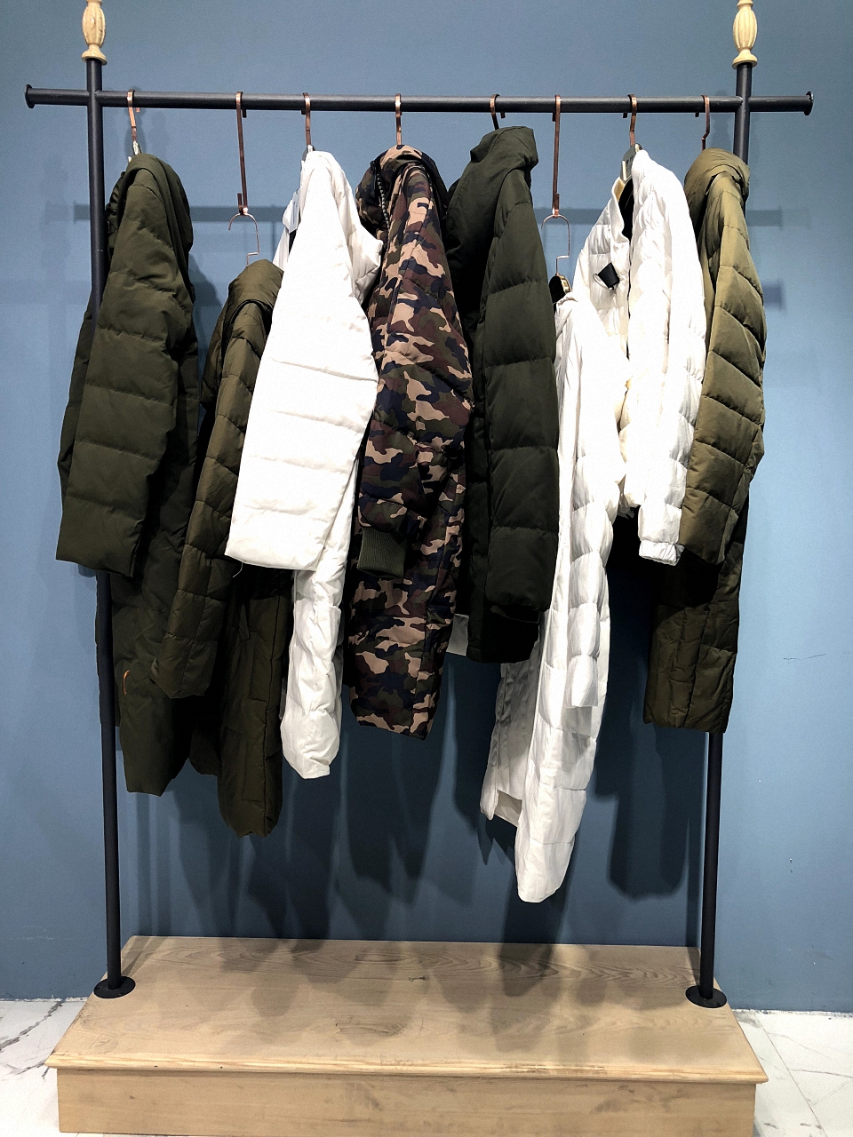 华丹尼羽绒服18冬装 (5).jpg